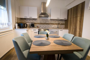 Гостиница Thermal Next I Weninger Apartman Kiskunhalas  Кишкунхалаш